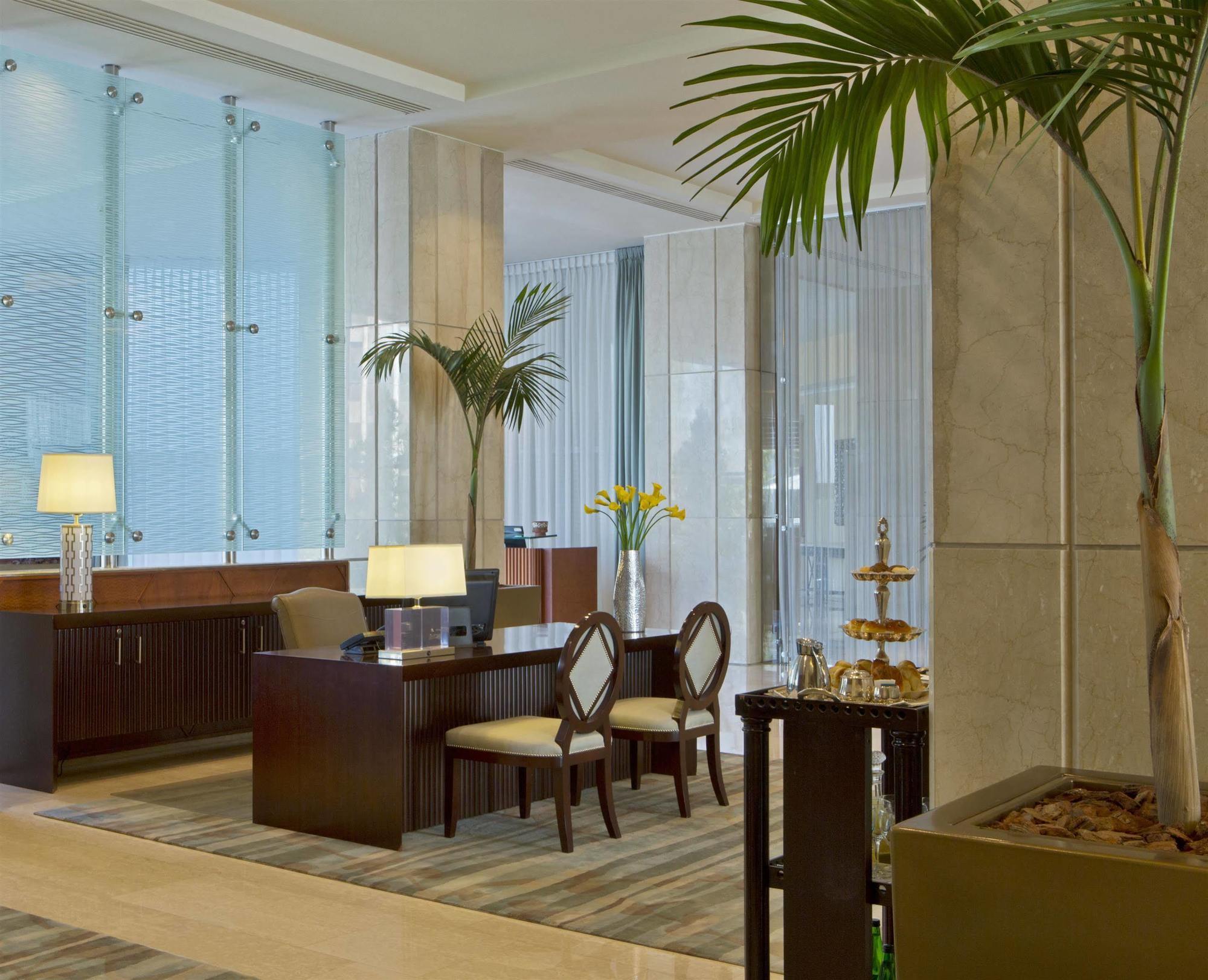 San Cristobal Tower - A Luxury Collection Hotel ซานติอาโก ภายนอก รูปภาพ