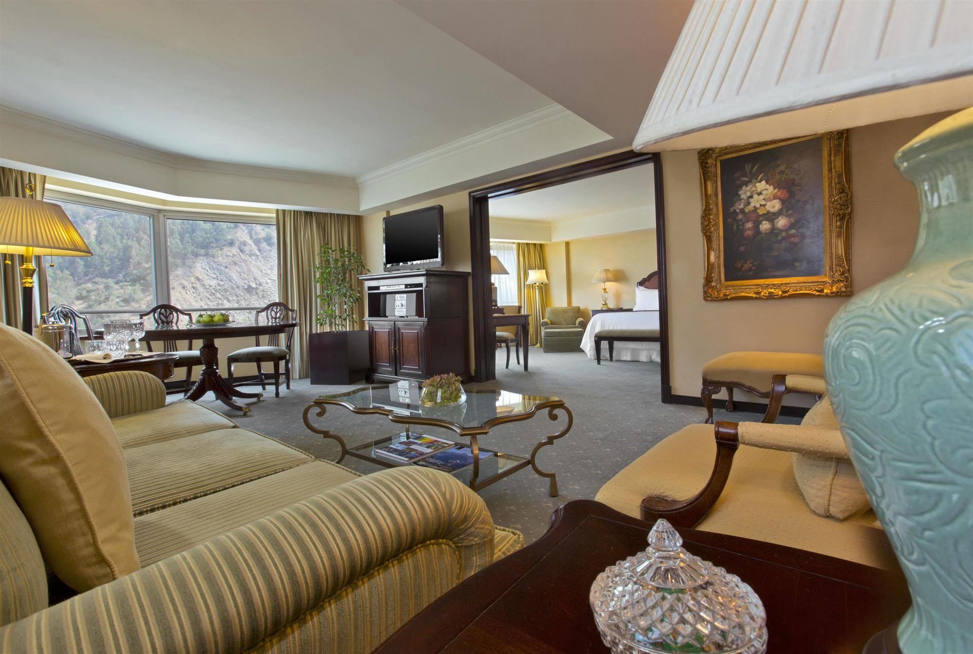 San Cristobal Tower - A Luxury Collection Hotel ซานติอาโก ภายนอก รูปภาพ